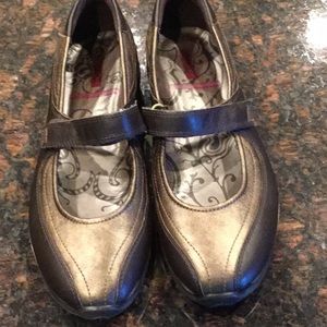 ECCO BRONZE/BROWN MARY JANE SIZE 40(10)
